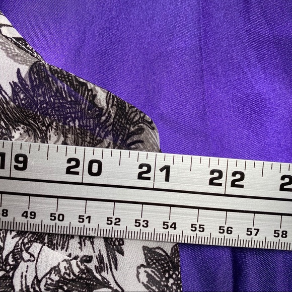 📌Kenar Work to Weekend Button Down Sleeveless Blouse - Picture 7 of 13